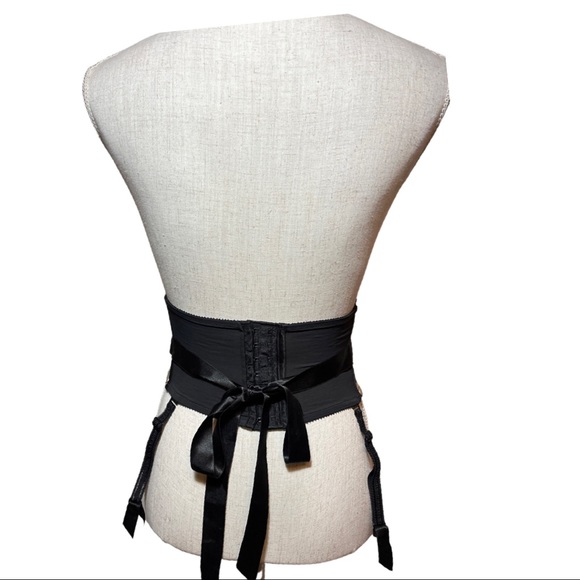 Chantelle 1937 Paris garter belt suspender belt size small beige black sexy lace - Picture 4 of 11